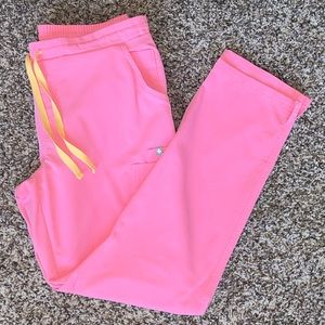 Figs Yola scrub pants: medium, neon pink